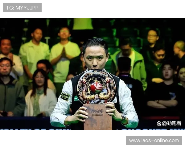 轰百德比肖国栋晋级大奖赛四强