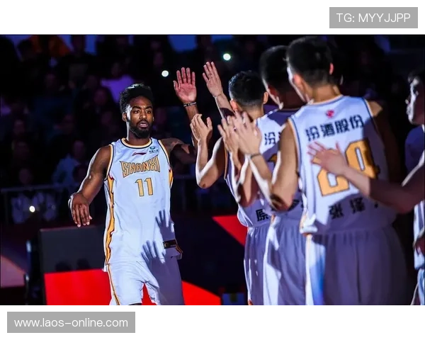 广州男篮官宣凯弗-赛克斯回归 广州男篮官宣凯弗-赛克斯回归